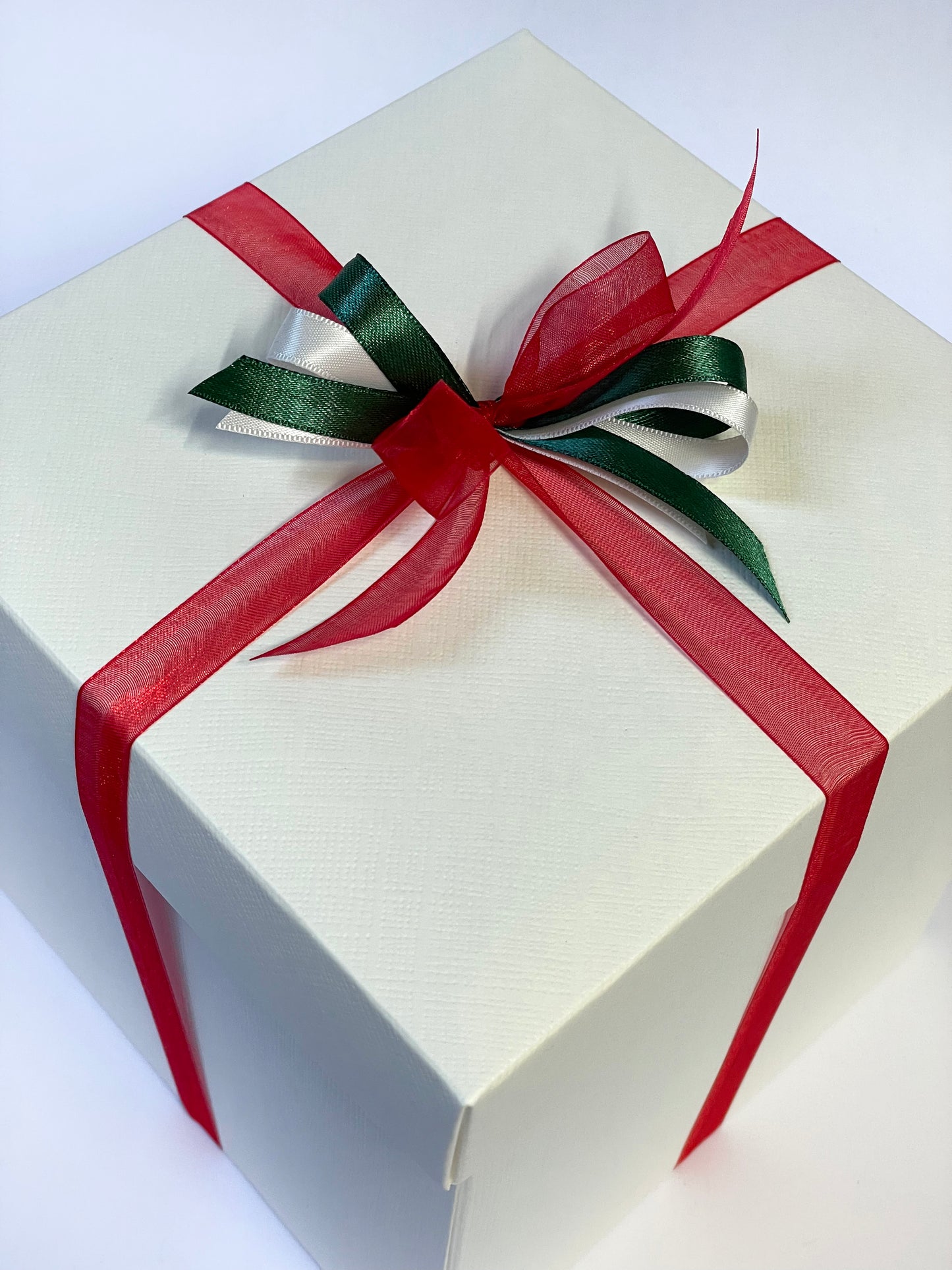 Ritratto della Tua Auto – Ornamento in Vetro Dipinto a Mano | Regalo Unico