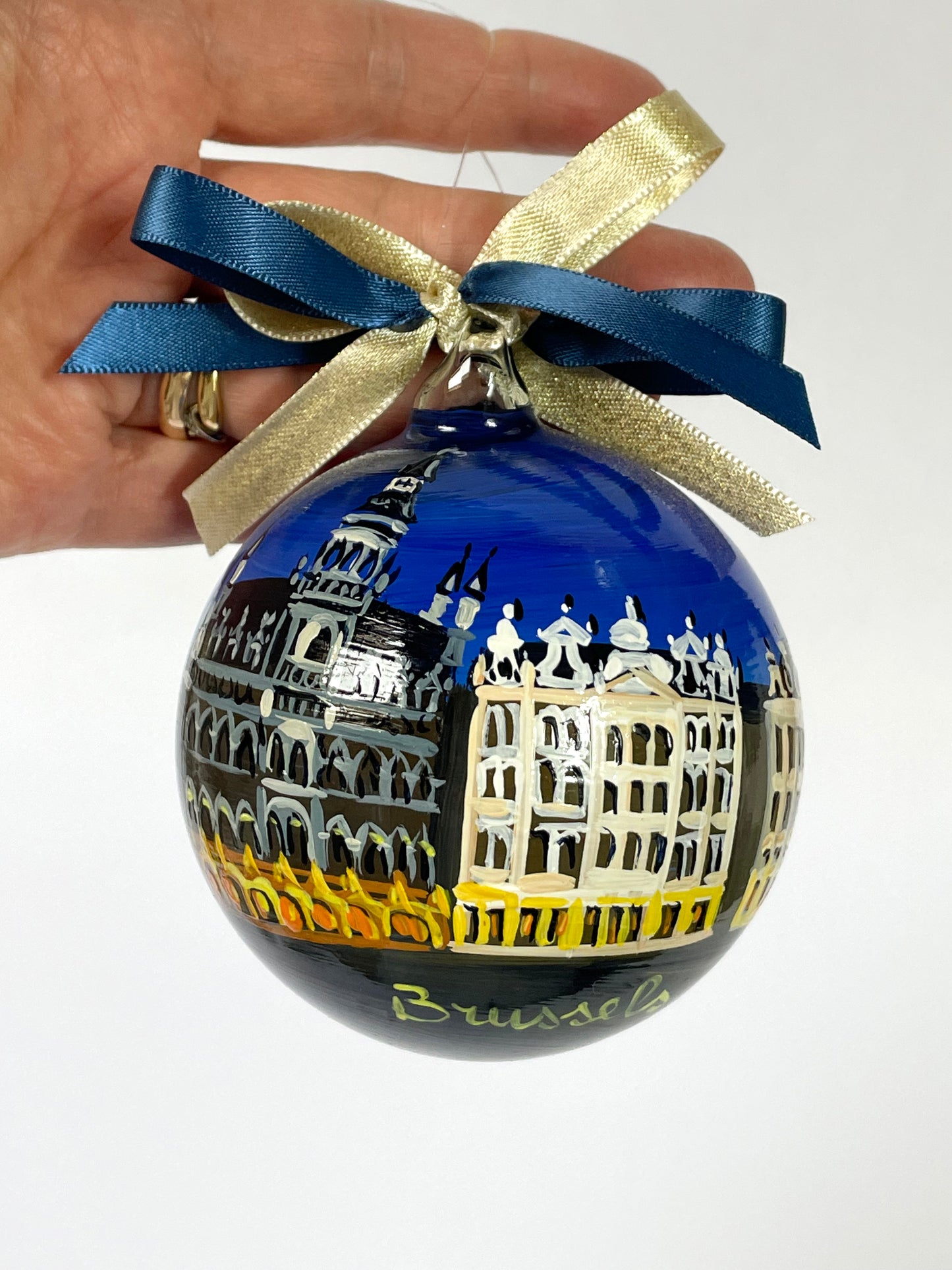 Bruxelles, Belgio – Ornamento in Vetro Dipinto a Mano | Souvenir Europa