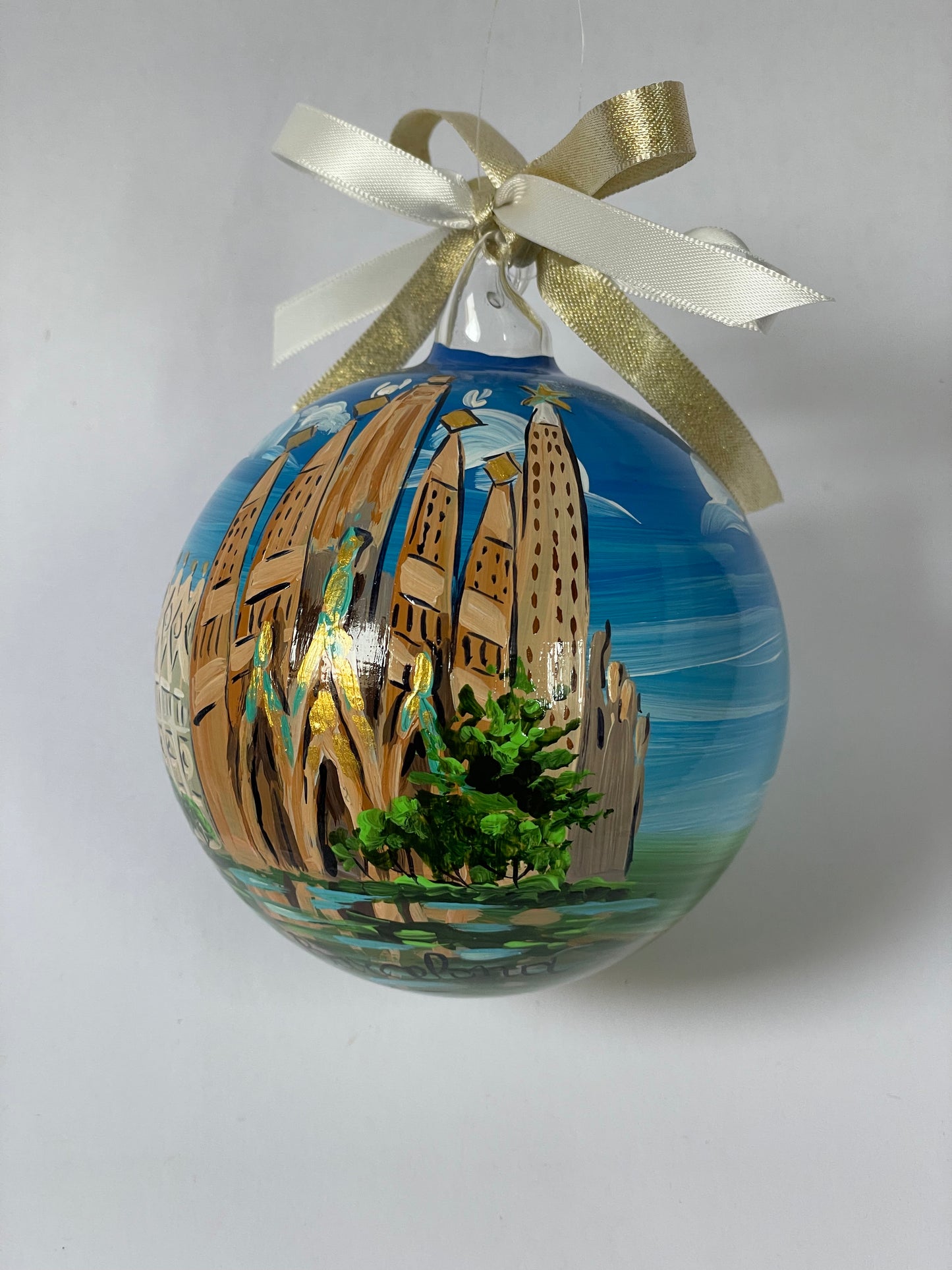 Sagrada Família, Barcellona – Ornamento in Vetro Dipinto a Mano | Souvenir Spagna