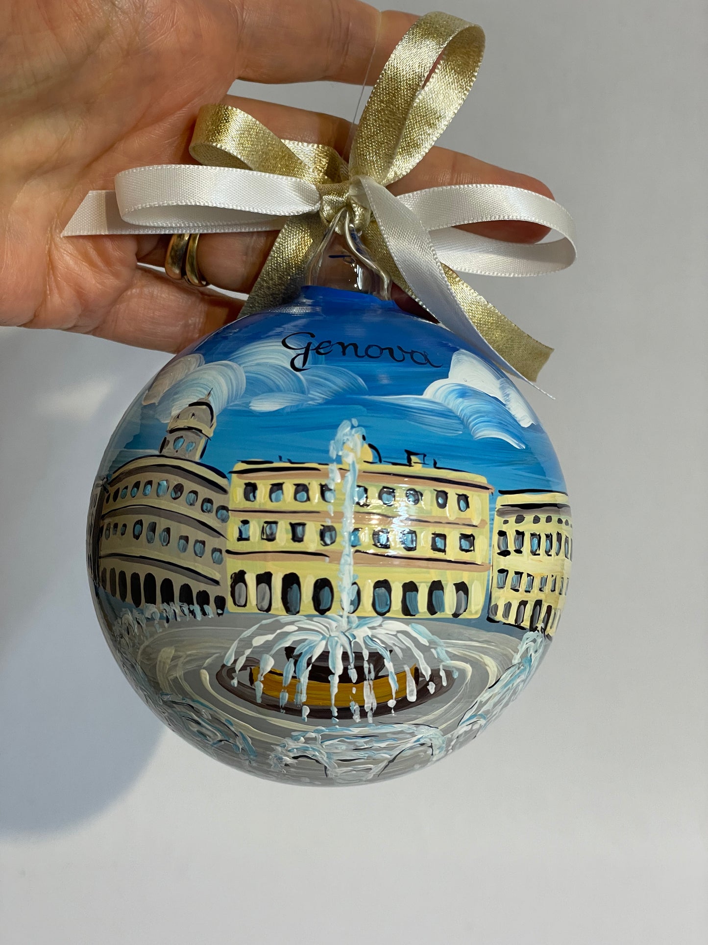 Genova, Piazza De Ferrari – Ornamento in Vetro Dipinto a Mano | Souvenir Liguria