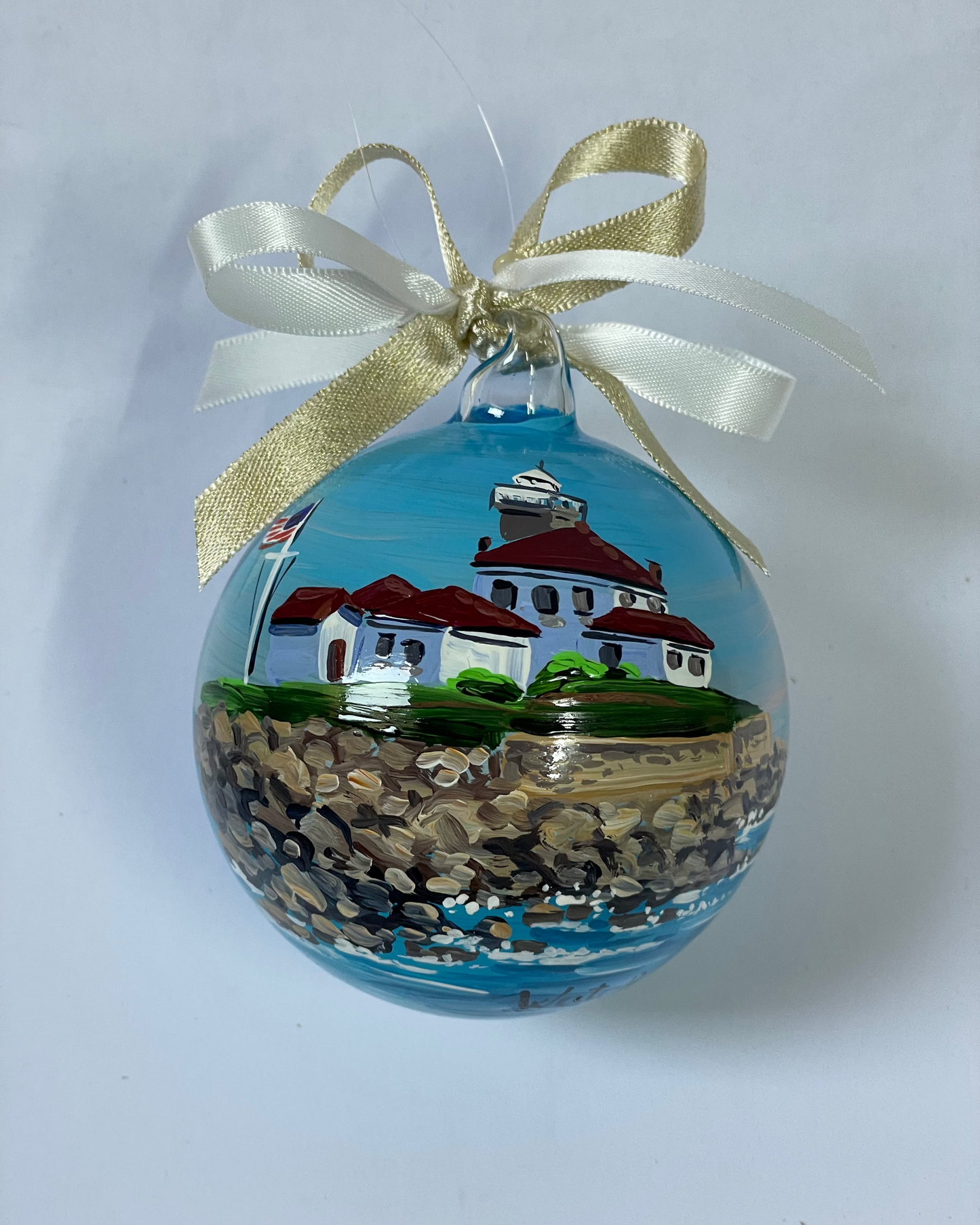 Watch Hill, Rhode Island – Ornamento in Vetro Dipinto a Mano | Souvenir USA