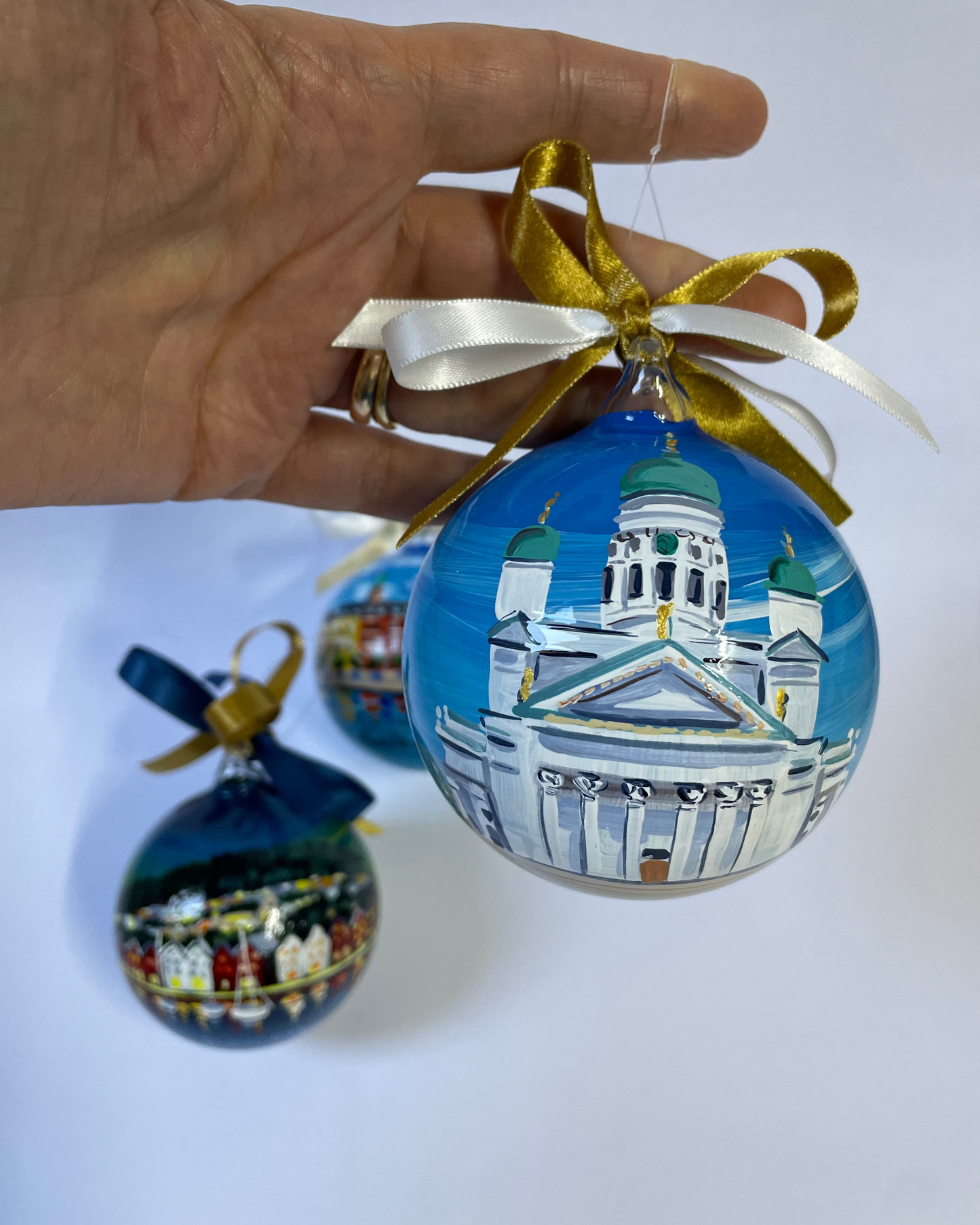 Helsinki, Finland – Hand-Painted Glass Ornament | Scandinavia Souvenir