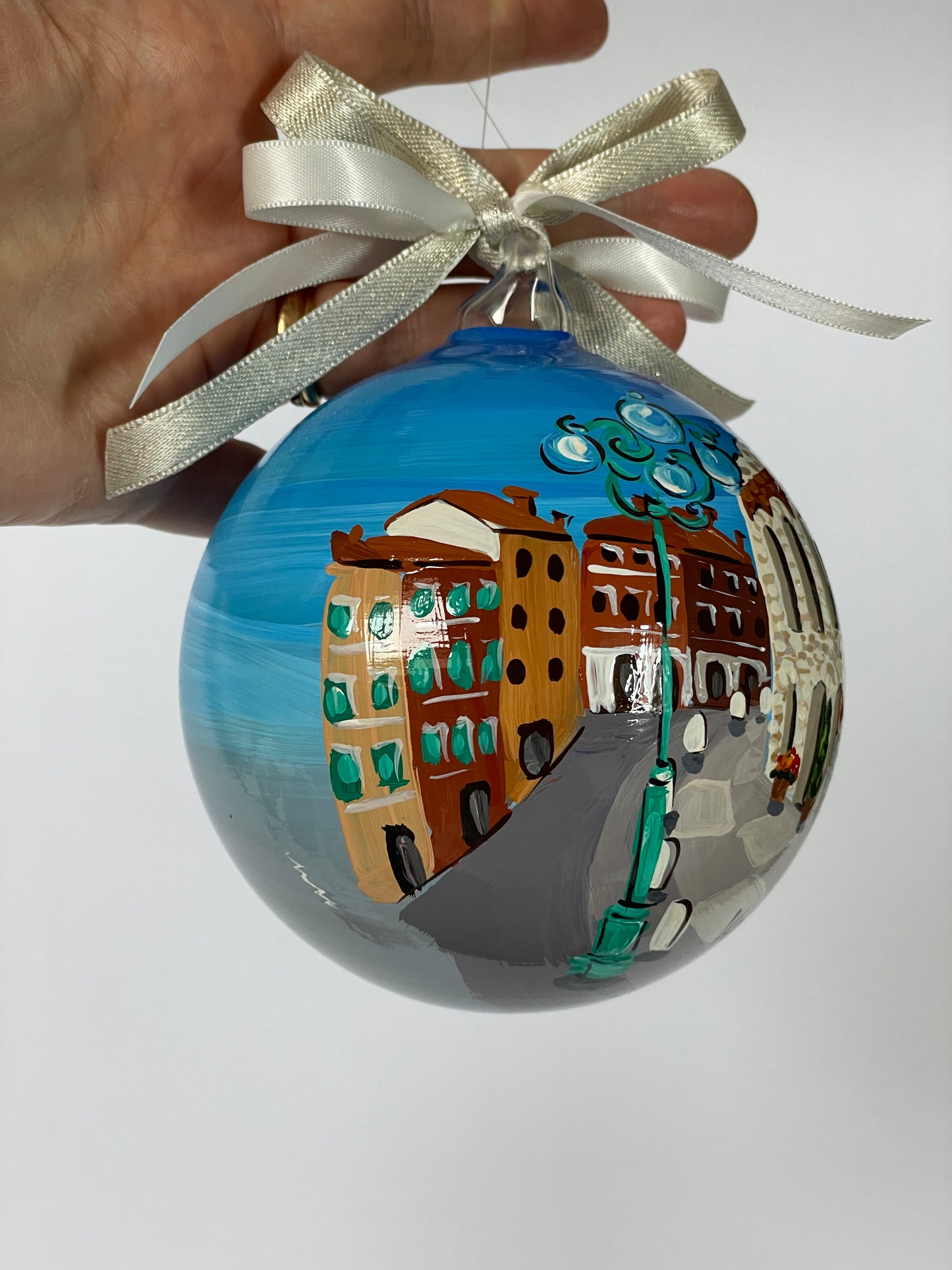 Verona, Veneto – Ornamento in Vetro Dipinto a Mano | Souvenir Italia