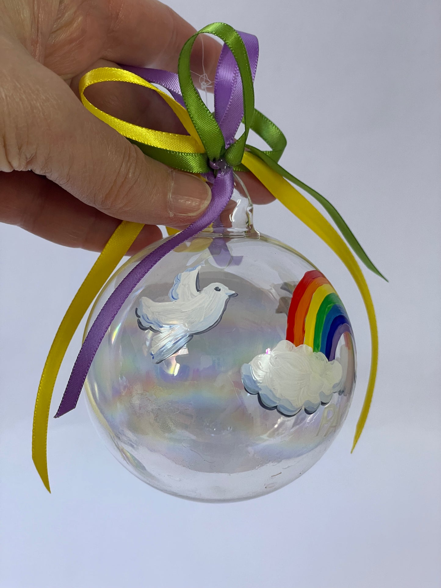 Arcobaleno della Pace – Ornamento in Vetro Dipinto a Mano | Regalo Significativo