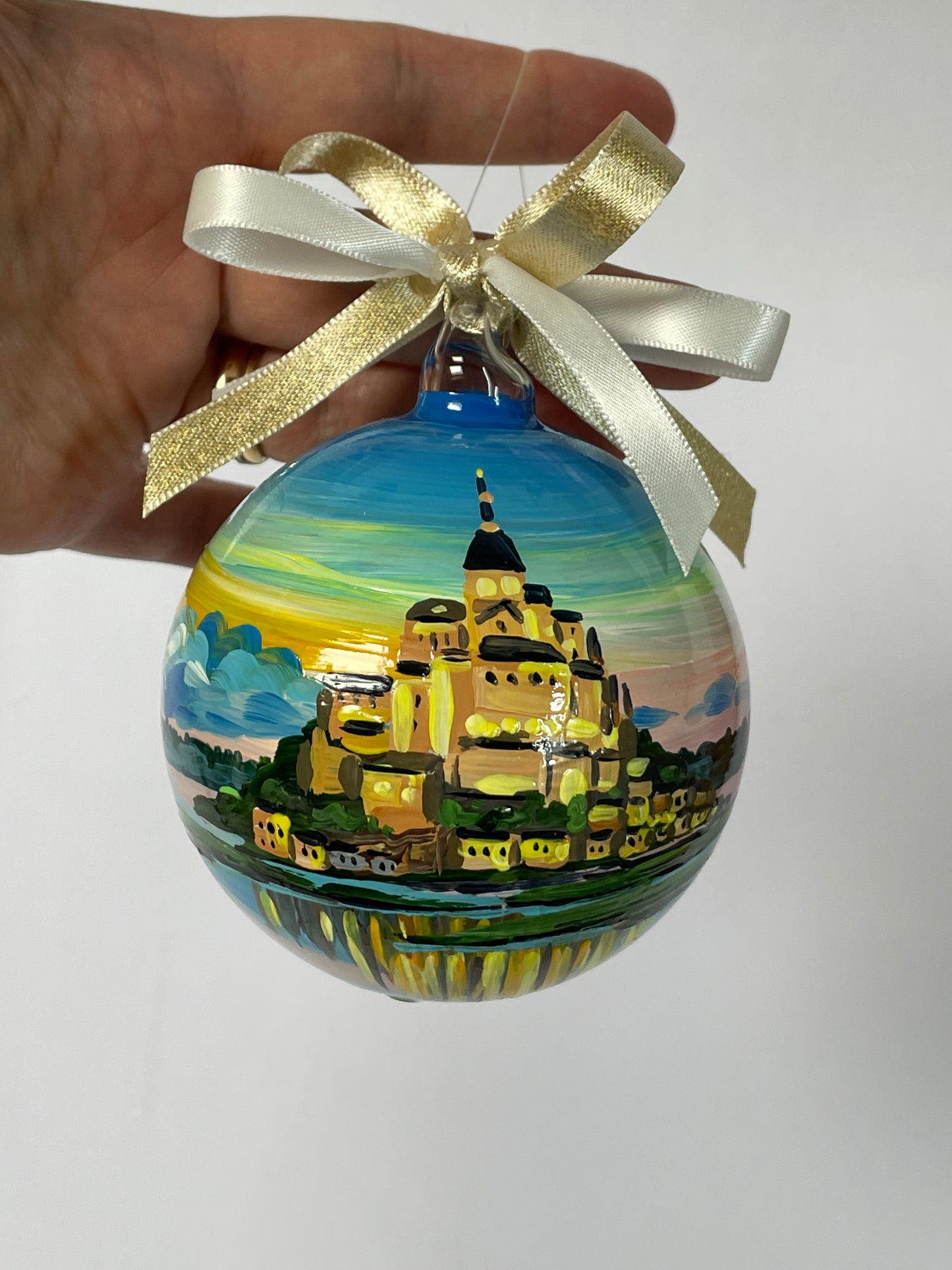 Mont Saint Michel, Normandia – Ornamento in Vetro Dipinto a Mano | Souvenir Francia