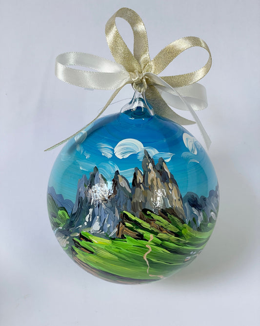 Dolomiti Hand painte ornament 