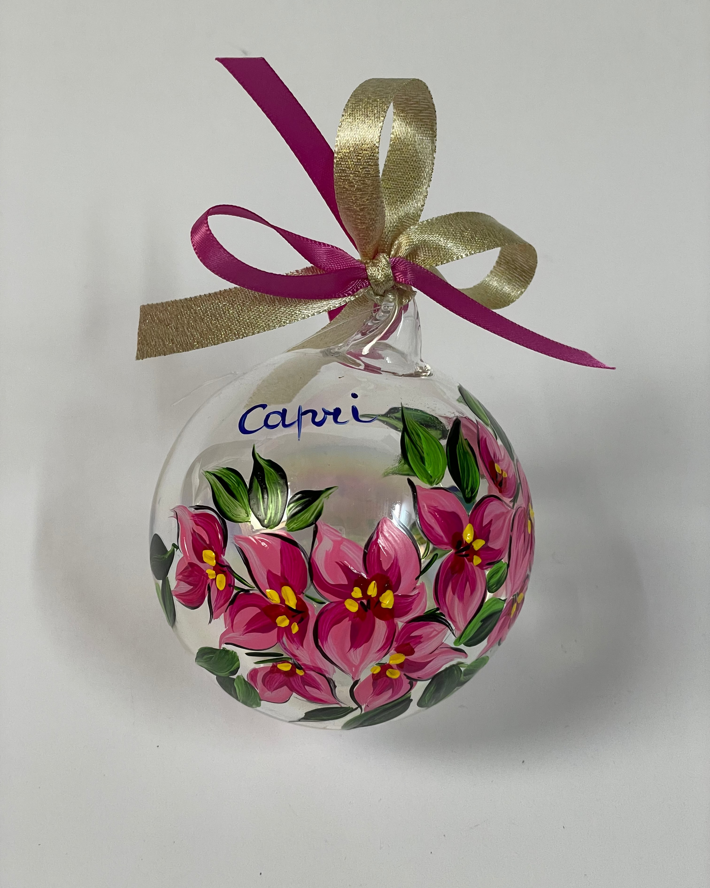 ornamento in vetro dipinto a mano con buganvillee e scritta Capri