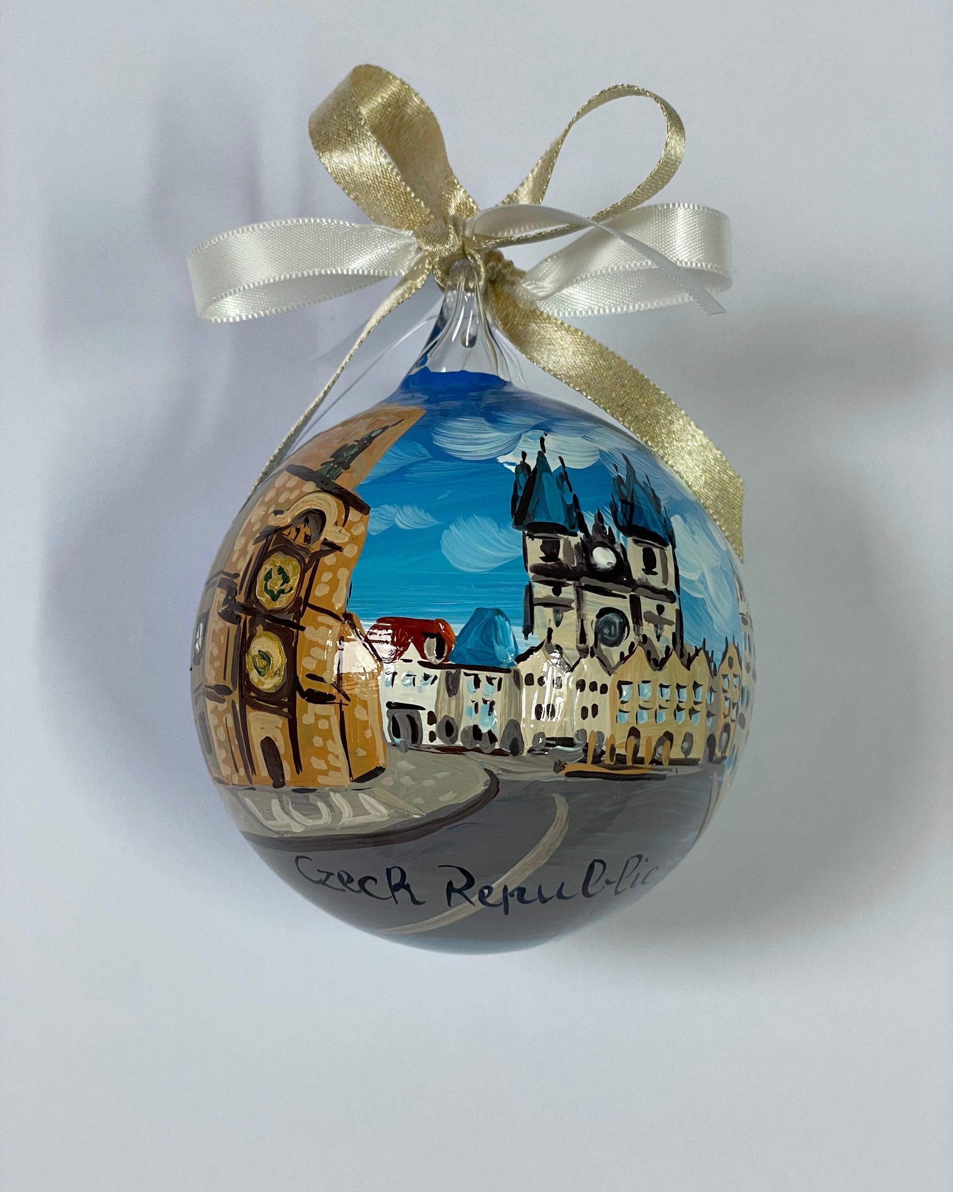 ornamento in vetro dipinto a mano raffigurante la città di Praga, Repubblica Ceca.