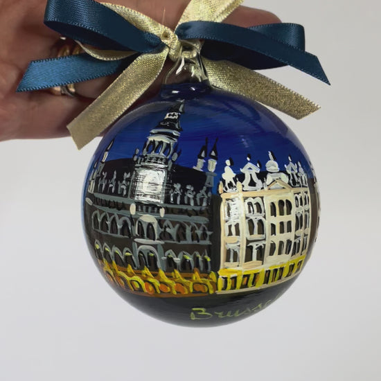 Brussels ornamento dipinto a mano 