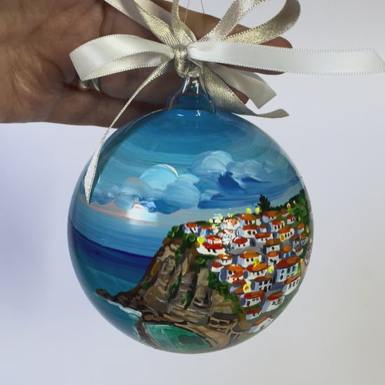 pallina di vetro dipinta a mano con un paese del Portogallo, idea regalo personalizzata
